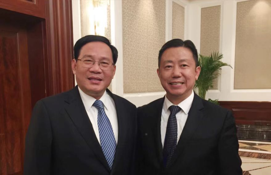 中央政治局常委、國(guó)務(wù)院總理李強(qiáng)與周海江合影